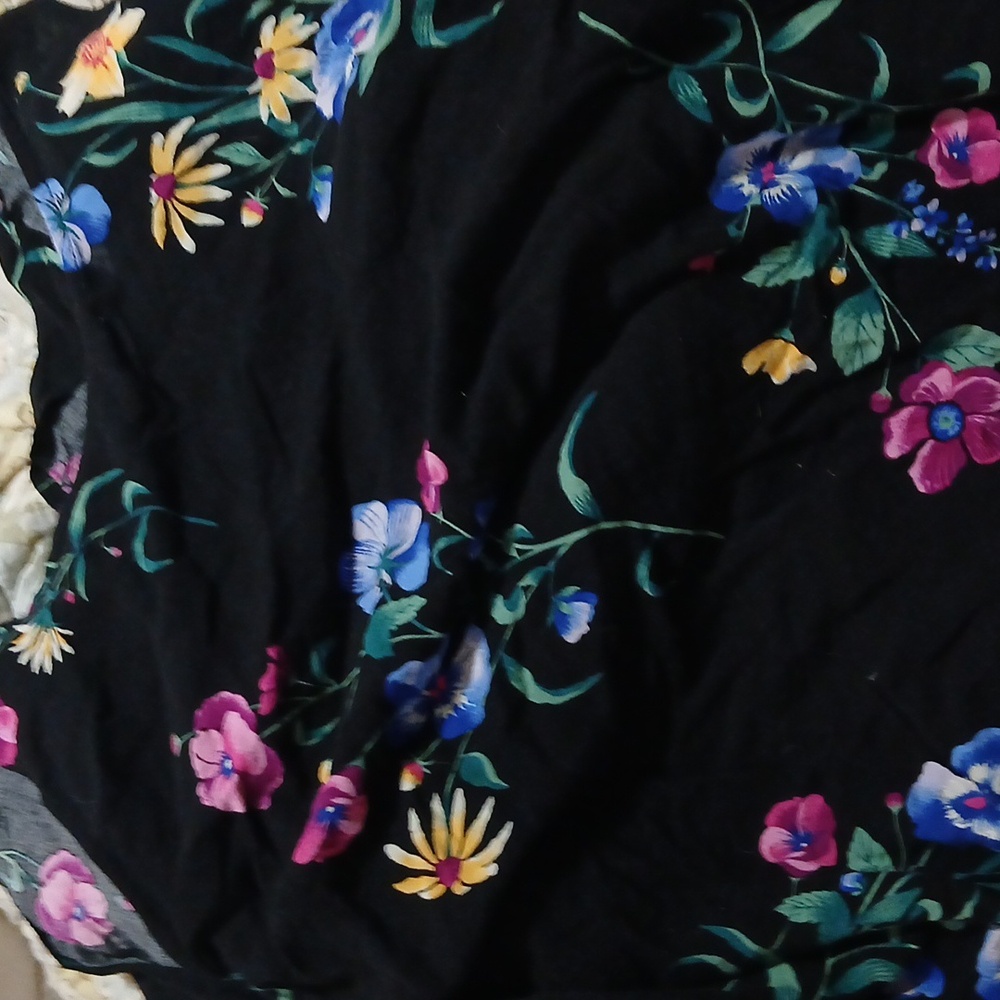 Flowered tank top from Old Navy. Size 4X